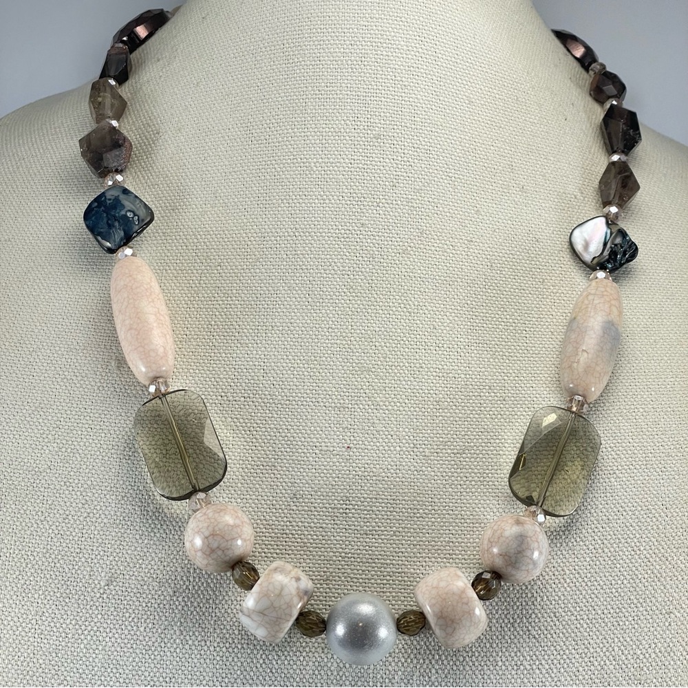 Artisan Made Handmade Quartz Glass Acrylic Blister Pearl Beaded Necklace Bold